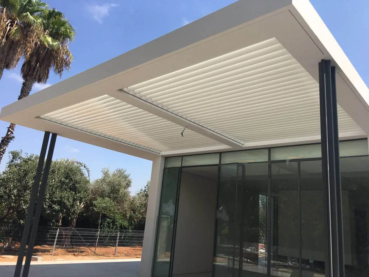 רפפות הצללה מאלומיניום